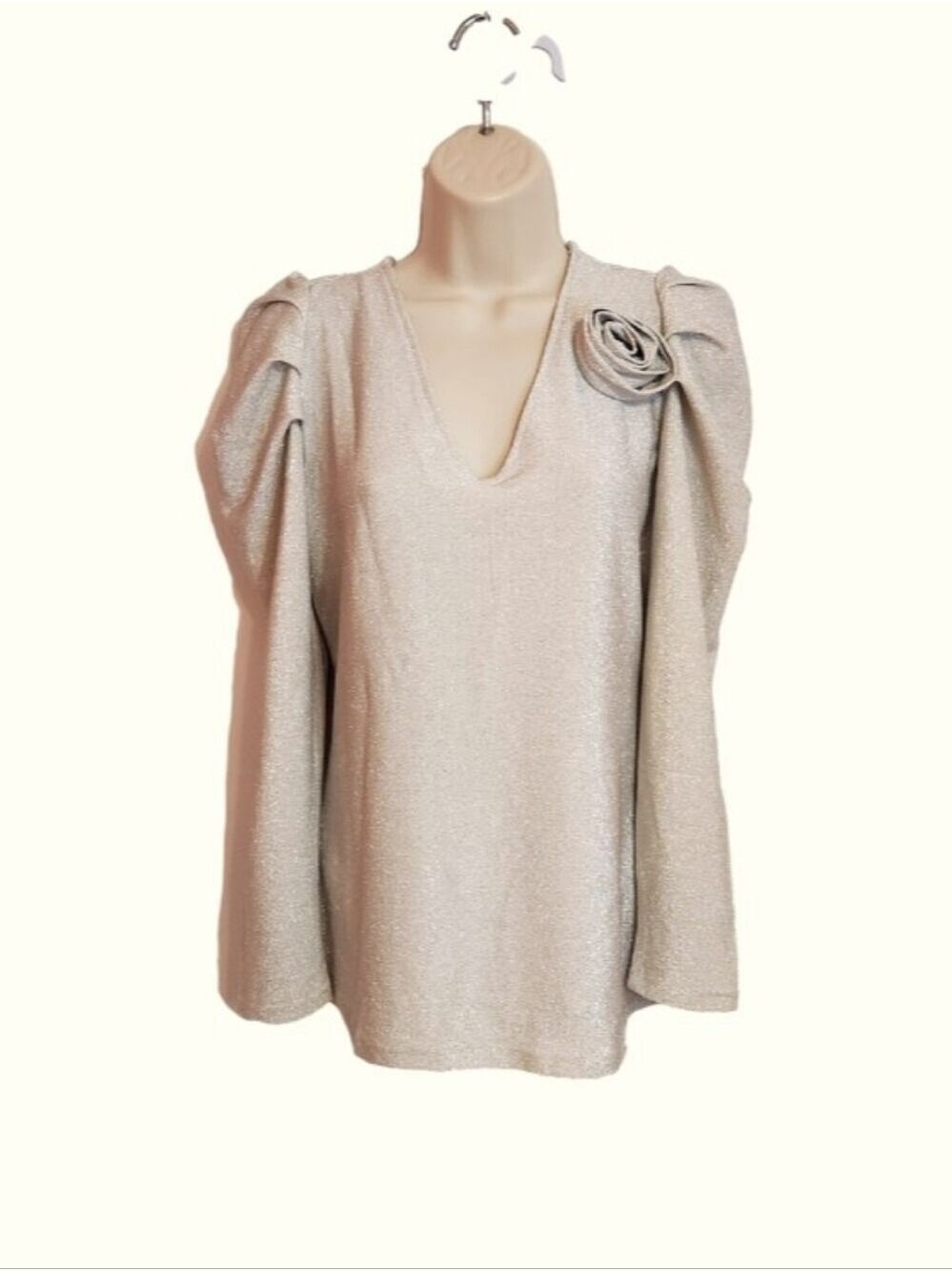 Alex & Parker NEW Metallic Puff Sleeve Rosette Knit Party Top Silver Medium
